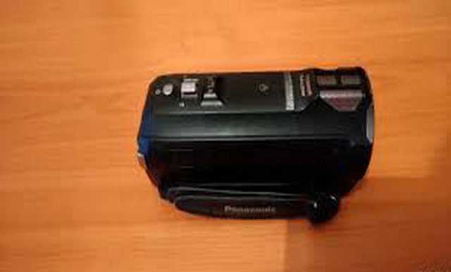 Продам: Видеокамера panasonic hc v770