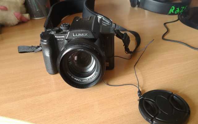 Продам: Фотоаппарат Lumix DMC-FZ20