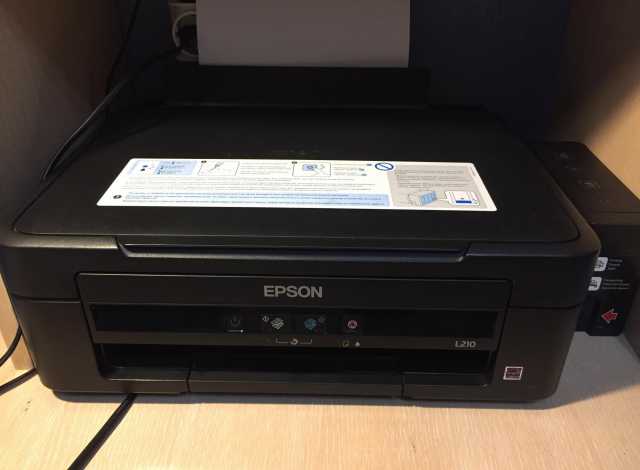 Продам: Струйный принтер Epson L210