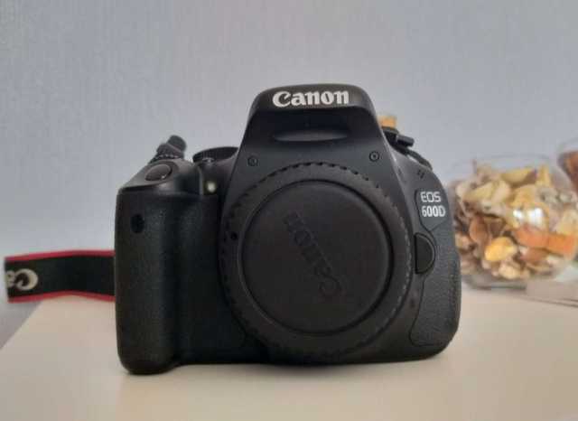Продам: Canon eos 600d yongnuo 50mm 1.8
