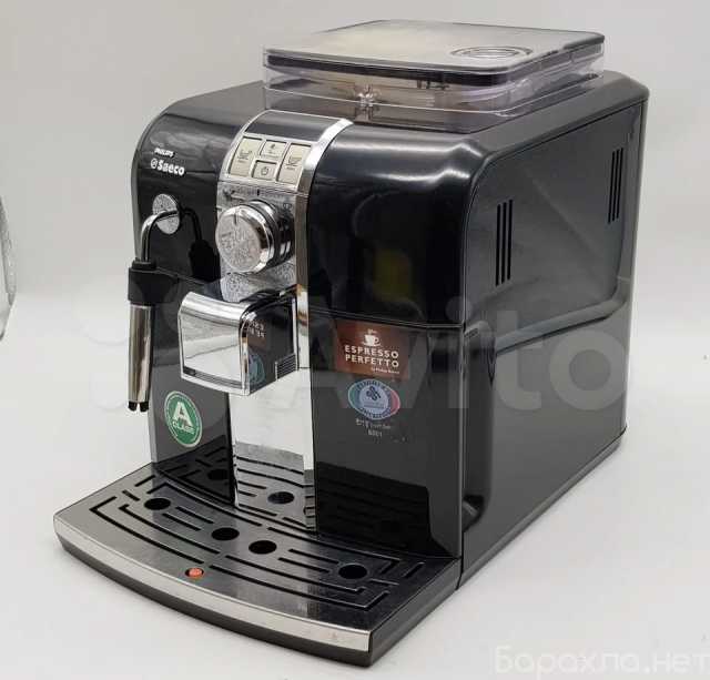 Продам: Б) Кофемашина Philips Saeco HD8833/19 Syntia Focus